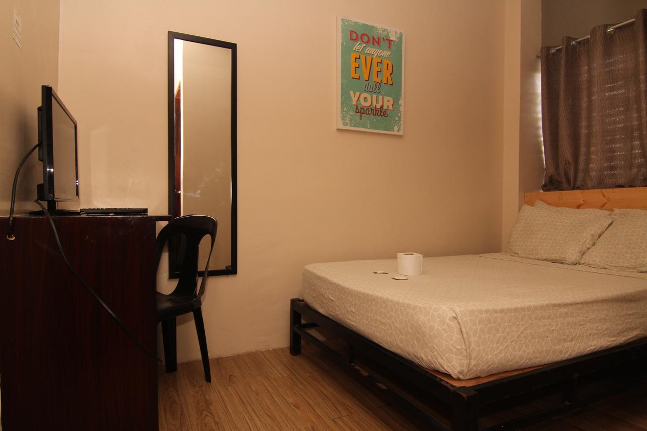 Aliria Bed And Breakfast Tagbilaran City Exterior photo